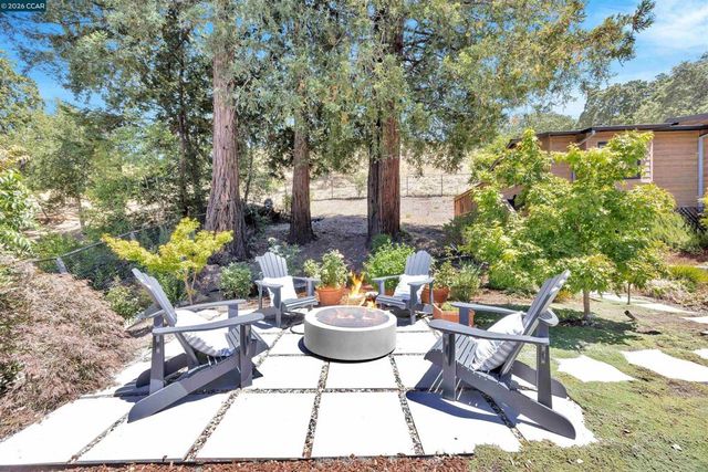 3168 Lucas Dr, Lafayette, CA 94549
