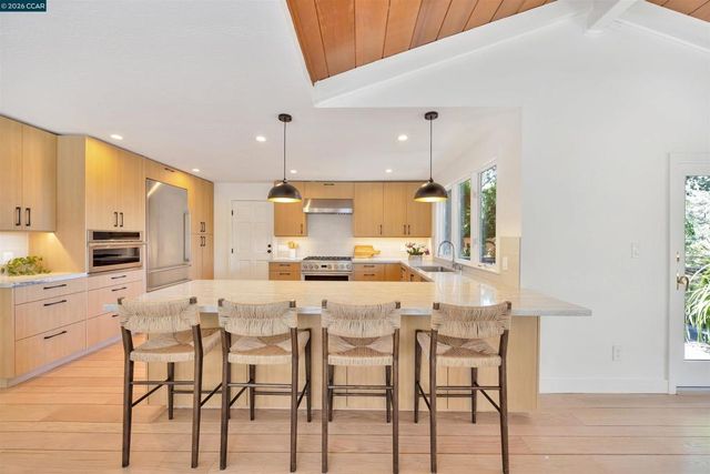 3168 Lucas Dr, Lafayette, CA 94549