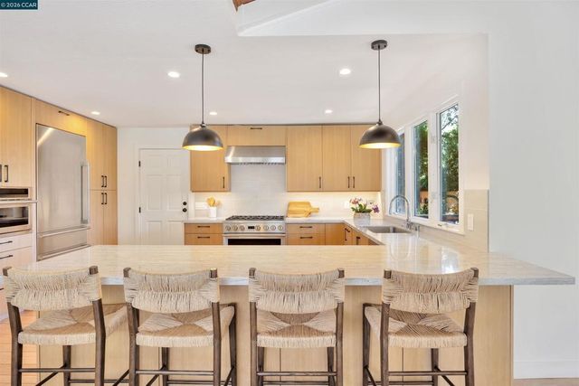 3168 Lucas Dr, Lafayette, CA 94549