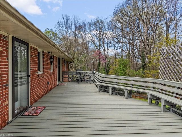 3301 Midkiff Road, Winston-salem, NC 27106