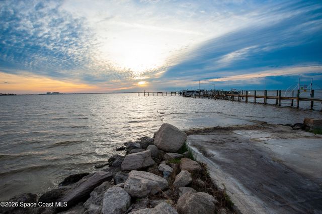 230 Cape Shores Circle 17-E, Cape Canaveral, FL 32920