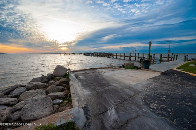 230 Cape Shores Circle 17-E, Cape Canaveral, FL 32920