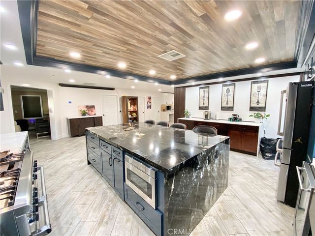 15925 Winchester Way, Riverside, CA 92508