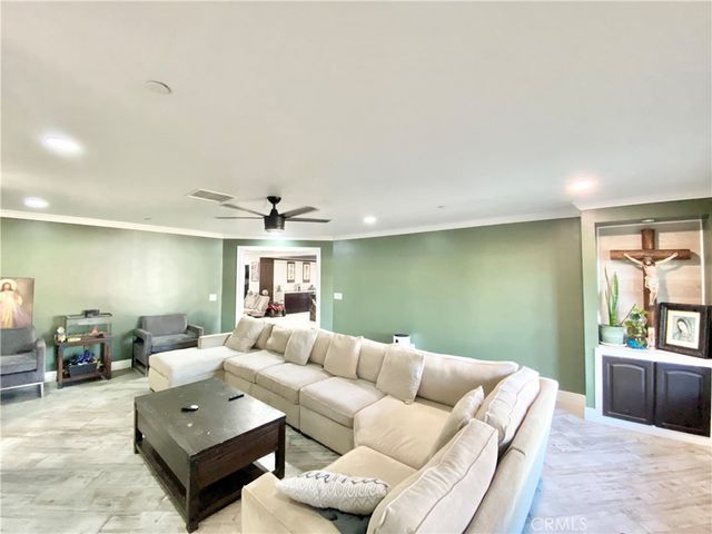 15925 Winchester Way, Riverside, CA 92508