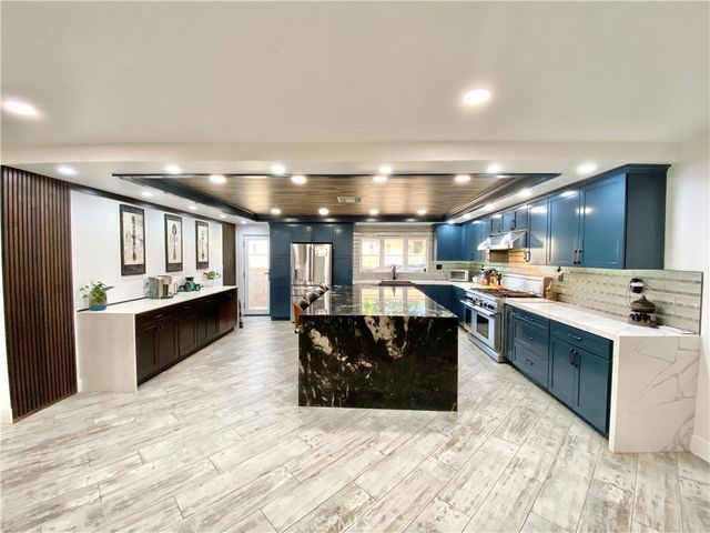 15925 Winchester Way, Riverside, CA 92508