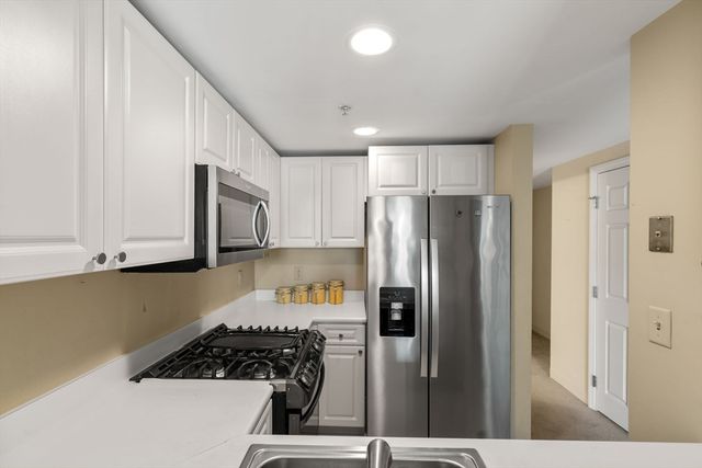 1 Nassau St 1002, Boston, MA 02111