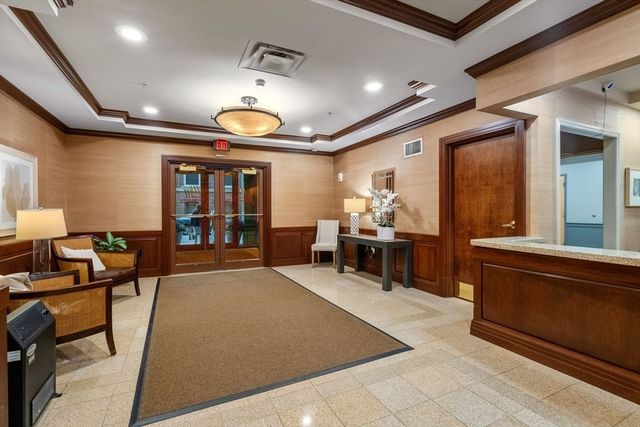 1 Nassau St 1002, Boston, MA 02111