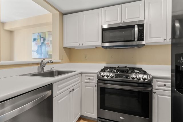 1 Nassau St 1002, Boston, MA 02111