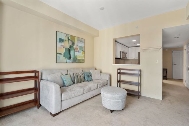 1 Nassau St 1002, Boston, MA 02111