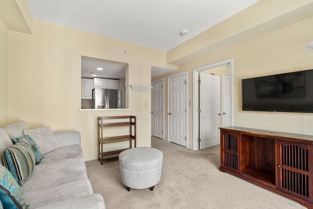 1 Nassau St 1002, Boston, MA 02111