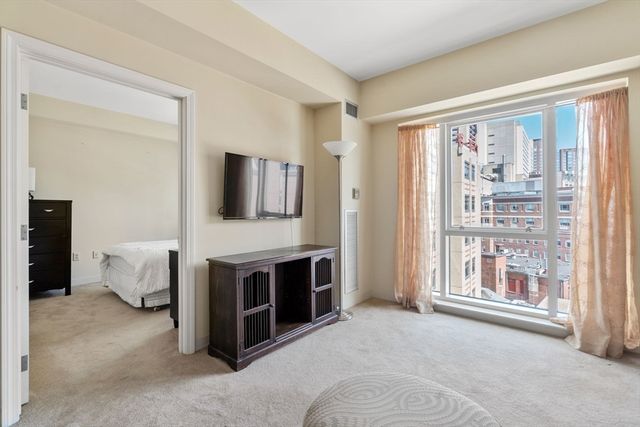 1 Nassau St 1002, Boston, MA 02111