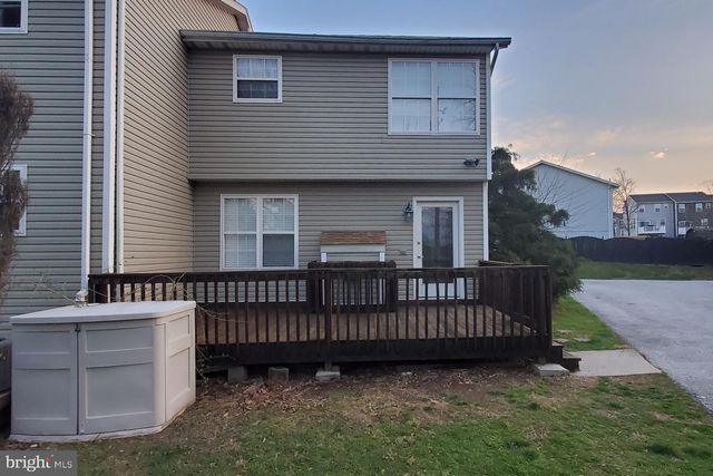 170 MORNINGSTAR CT, Hanover, PA 17331
