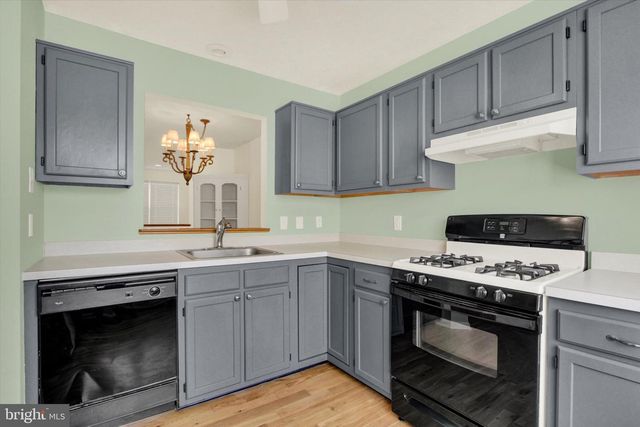 170 MORNINGSTAR CT, Hanover, PA 17331