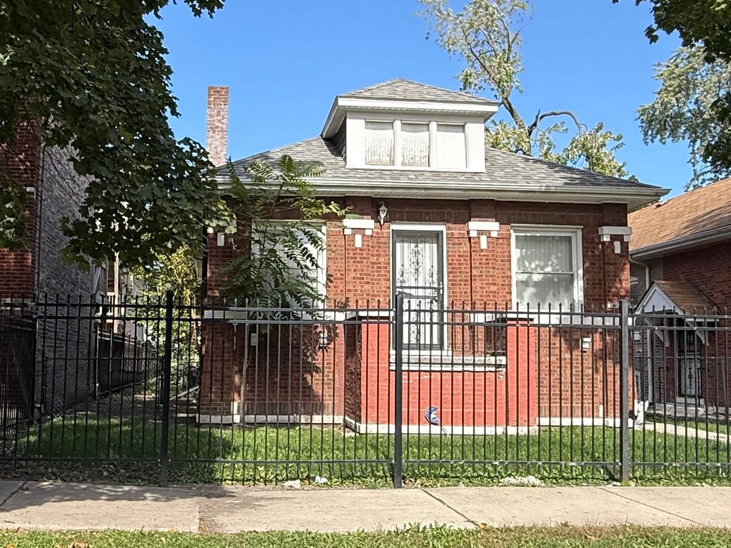 1374 W 78th Street, Chicago, IL 60620 — photo 2
