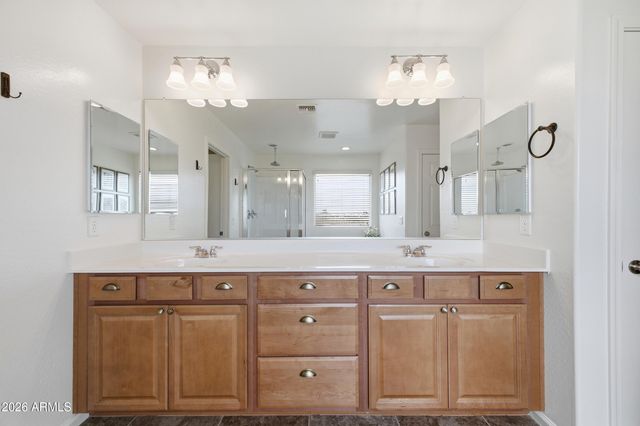 7629 W Fetlock Trail, Peoria, AZ 85383