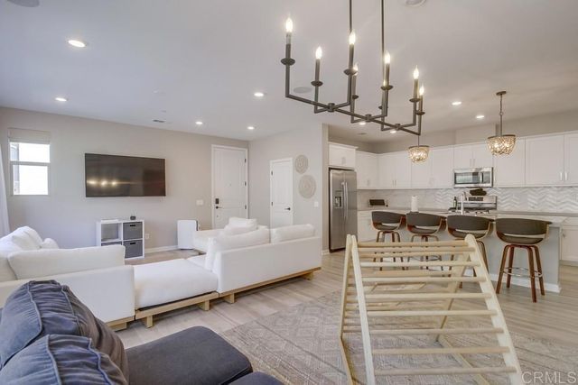 2304 Trevi Cir, Chula Vista, CA 91913