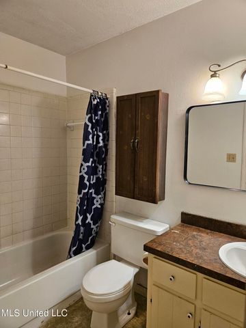 11220 Alden Cove, Gulfport, MS 39503