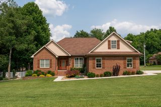902 Evelyn Ct, Cookeville, TN 38506