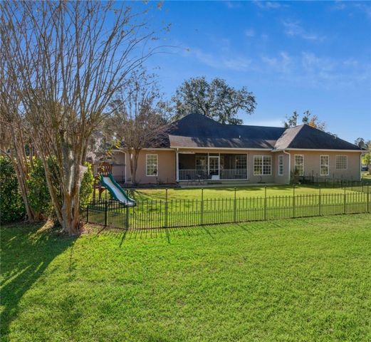 146 Drakes Landing, Brunswick, GA 31523