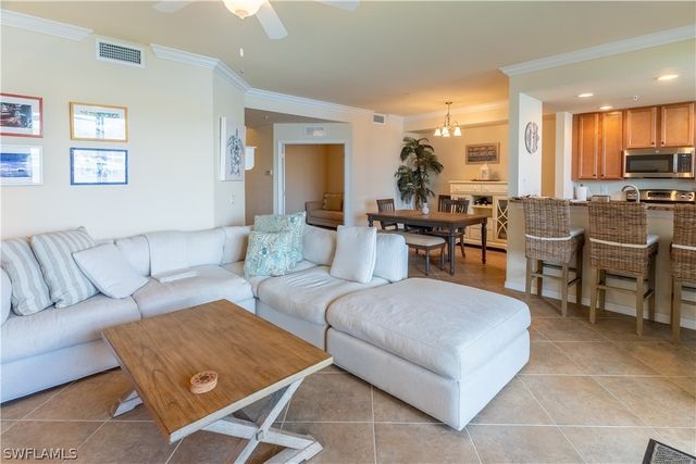 9517 Avellino WAY 2214, Naples, FL 34113