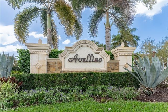 9517 Avellino WAY 2214, Naples, FL 34113