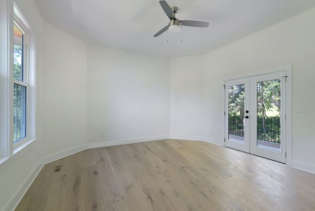 337 Vanderbilt Rd, Mount Juliet, TN 37122
