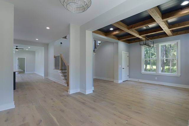 337 Vanderbilt Rd, Mount Juliet, TN 37122