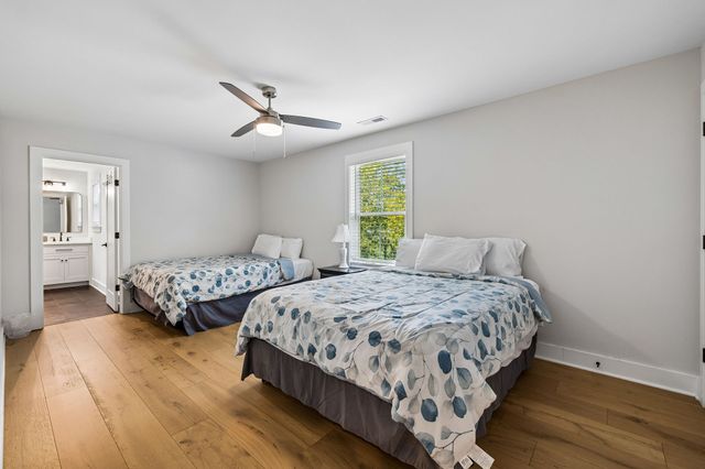 337 Vanderbilt Rd, Mount Juliet, TN 37122
