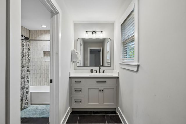 337 Vanderbilt Rd, Mount Juliet, TN 37122