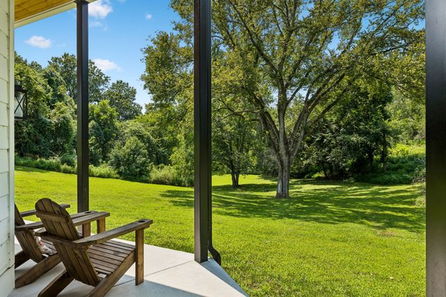 337 Vanderbilt Rd, Mount Juliet, TN 37122