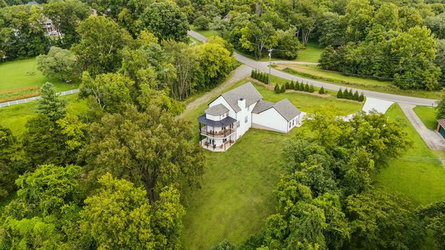 337 Vanderbilt Rd, Mount Juliet, TN 37122