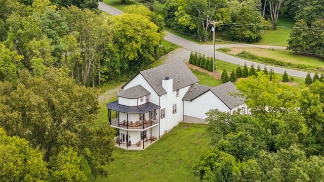 337 Vanderbilt Rd, Mount Juliet, TN 37122