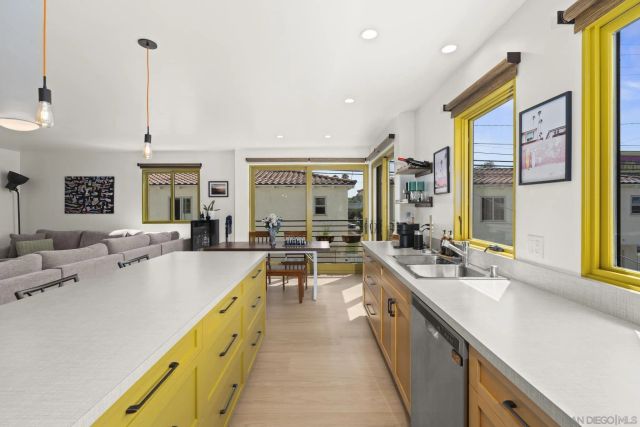 4771 Newport Ave, San Diego, CA 92107