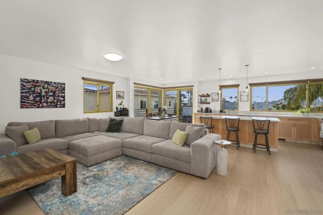 4771 Newport Ave, San Diego, CA 92107