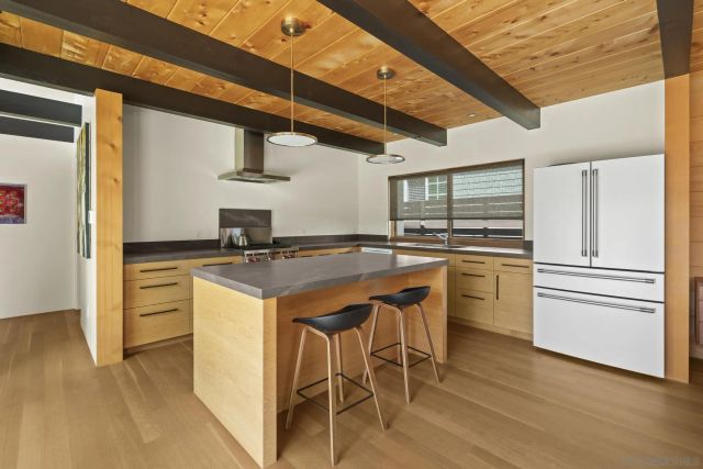 4771 Newport Ave, San Diego, CA 92107