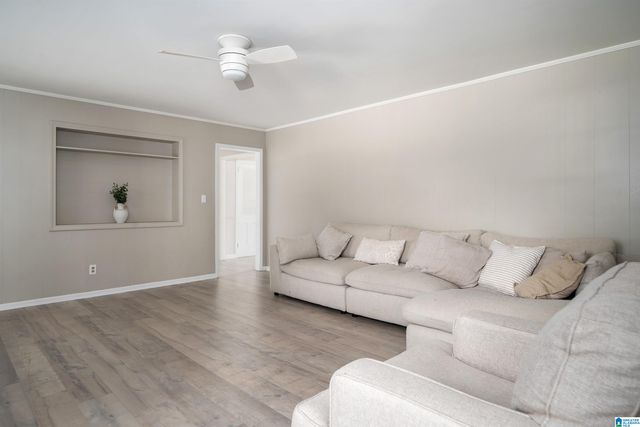 637 WINWOOD DRIVE, Vestavia Hills, AL 35226