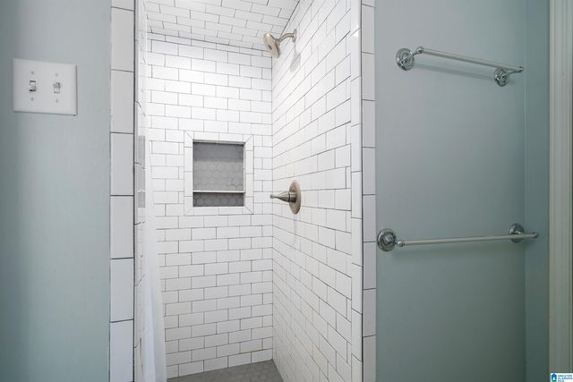 637 WINWOOD DRIVE, Vestavia Hills, AL 35226