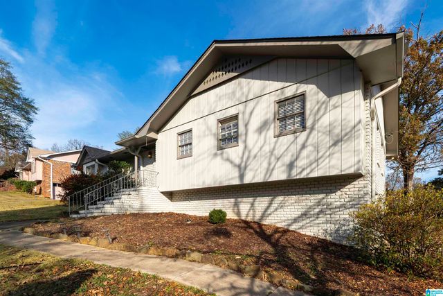 637 WINWOOD DRIVE, Vestavia Hills, AL 35226