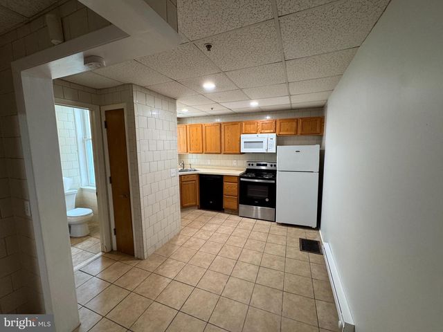1300 N FRENCH ST, Wilmington, DE 19801