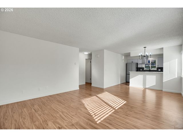 1553 Ne HALE Pl, Gresham, OR 97030