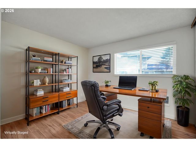 1553 Ne HALE Pl, Gresham, OR 97030