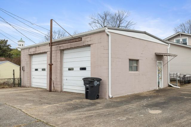 1128 Jefferson Street, Paducah, KY 42001
