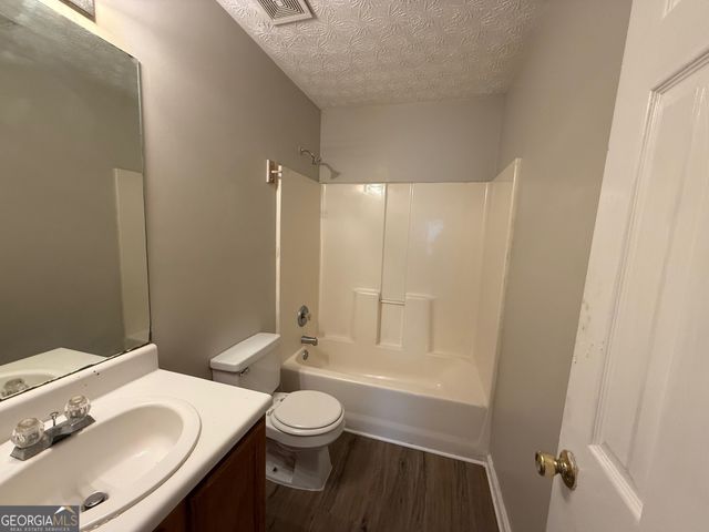 9118 Dorsey Road, Riverdale, GA 30274