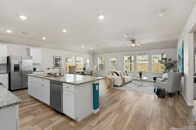 8525 NORIAS WHEEL, San Antonio, TX 78254