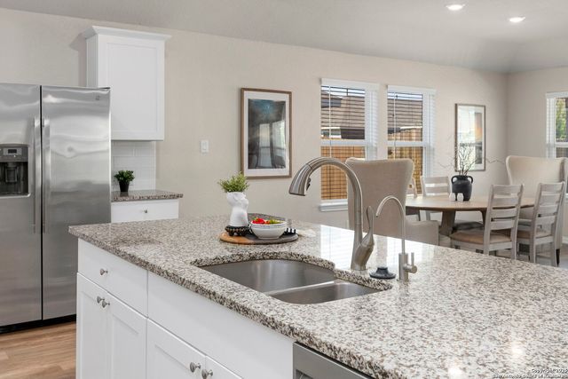 8525 NORIAS WHEEL, San Antonio, TX 78254