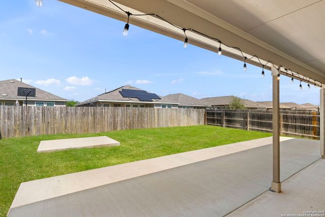 8525 NORIAS WHEEL, San Antonio, TX 78254