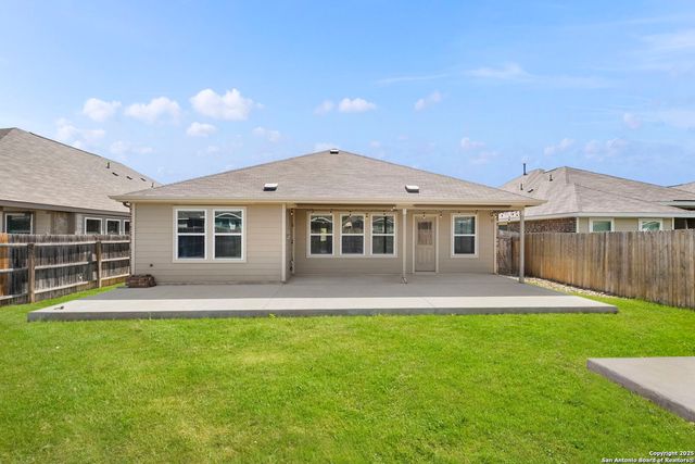 8525 NORIAS WHEEL, San Antonio, TX 78254