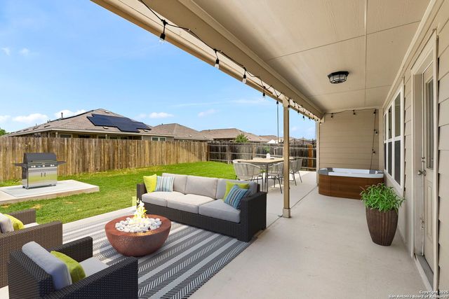 8525 NORIAS WHEEL, San Antonio, TX 78254