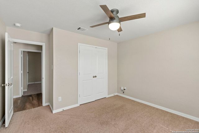 8525 NORIAS WHEEL, San Antonio, TX 78254