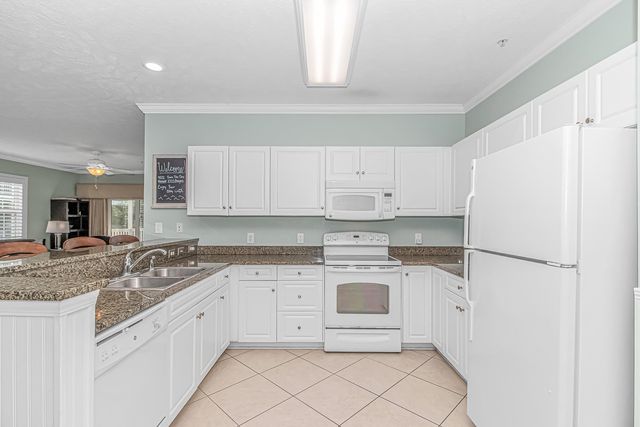 601 Hillside Dr N Apt 2221, North Myrtle Beach, SC 29582